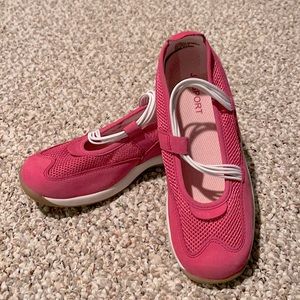 JJ Sport Girls Pink Leather Slip-on Sneakers